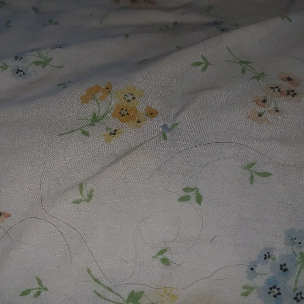 Vintage handmade quilt 70” x 82”